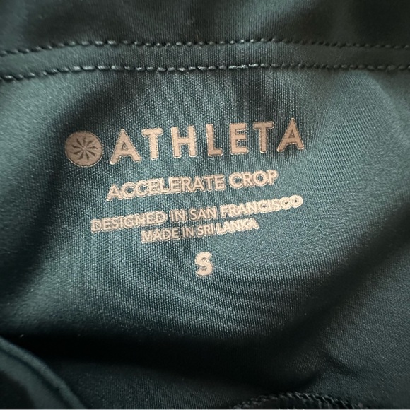Athleta Accelerate Crop - Picture 6 of 10
